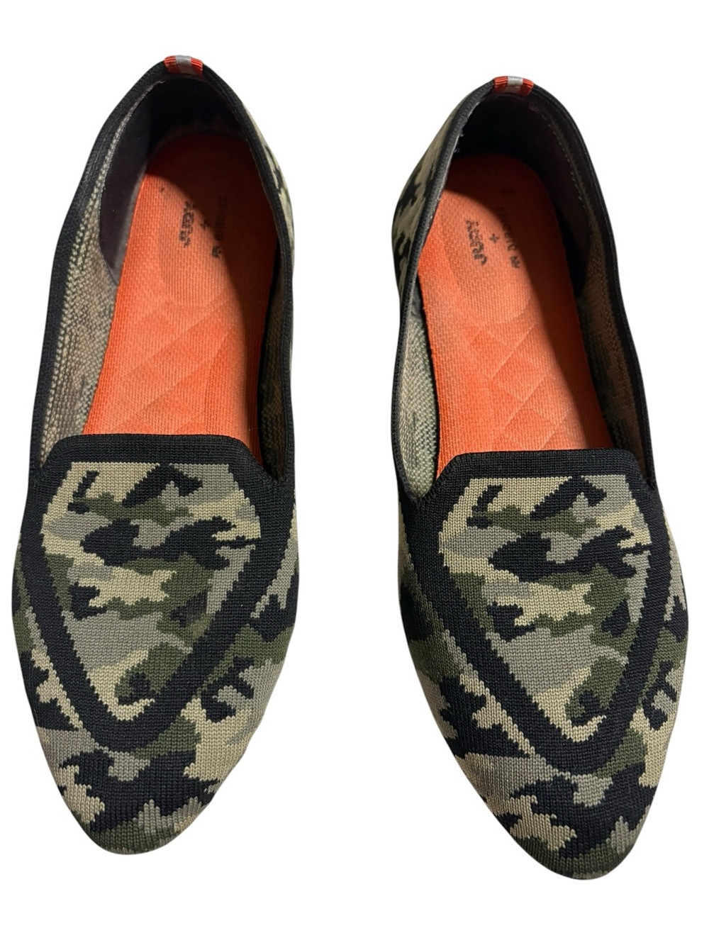 Birdies flats Judy Blackbird camouflage point toe slipon shoes women’s size 8